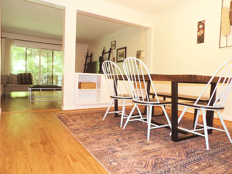 707 Timber Ln — Photo 2