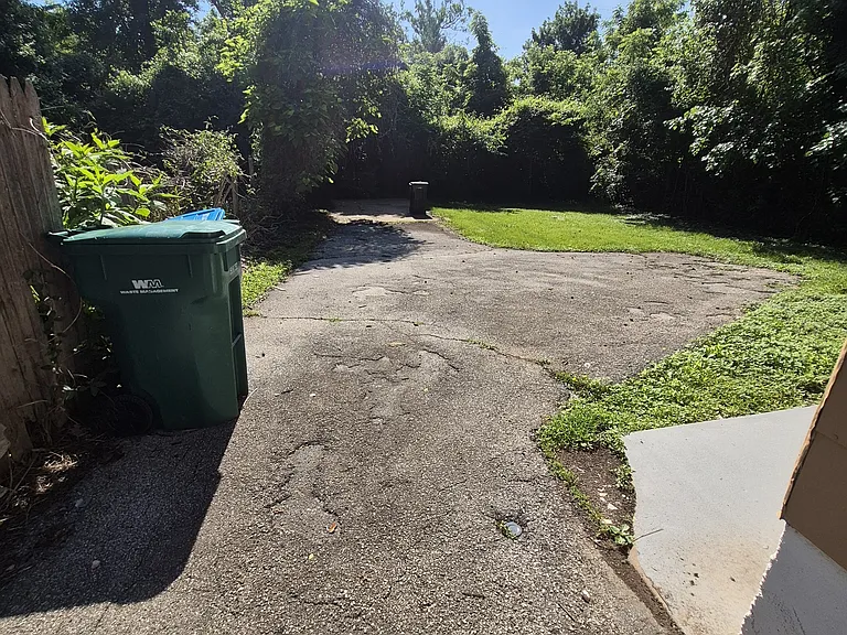 10078 Green Valley Dr — Photo 8