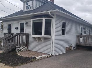 62 Oak St, Westerly, RI 02891