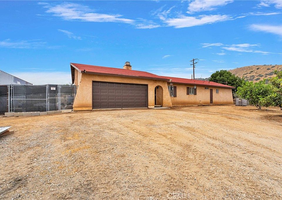 8165 Riggins Rd, Phelan, CA 92371 Zillow