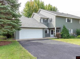 11 Restless Ct, North Mankato, MN 56003
