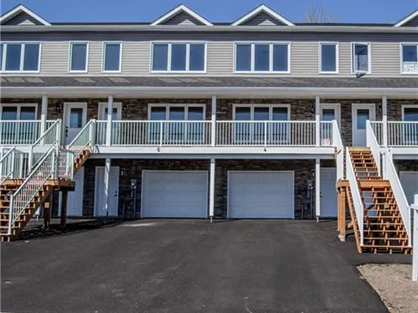 4 Rockingstone Dr, Saint John, NB E2M 0B5