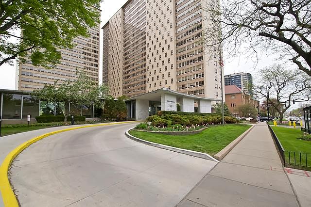 1st image of 3950 N Lake Shore Dr APT 1800