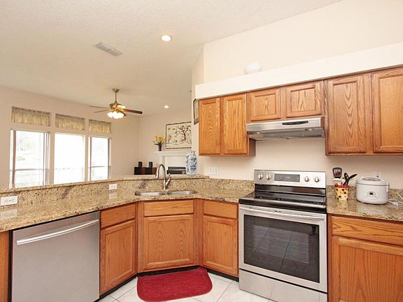 3rd image of 8990 Elizabeth Falls Dr