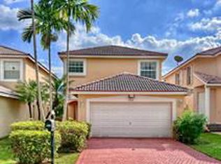 9806 NW 1st Mnr, Pompano Beach, FL 33071