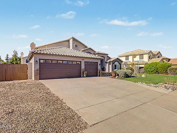 3rd image of 3530 E CABALLERO Street