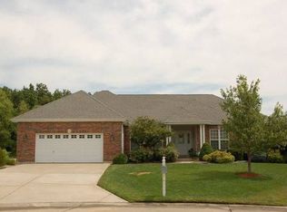 6 Green Briar Hills Ct, O'Fallon, MO 63366