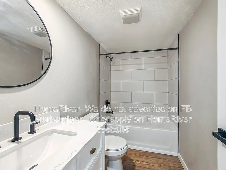 1417 E Wabash Ave — Photo 11