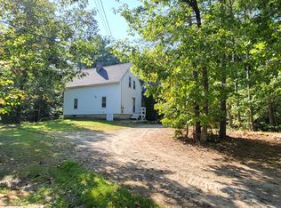 16 Granite Ln, Whitefield, ME 04353