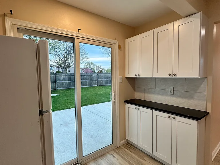 2 Churchill Cir — Photo 10