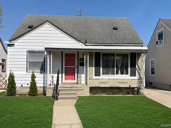 14257 Mulberry St, Southgate, MI 48195