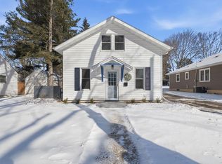 930 Rhode Island St, Sturgeon Bay, WI 54235