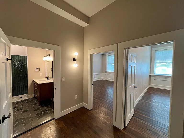 27 Hillside Pl #4 — Photo 12