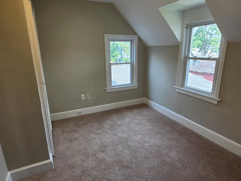 316 Delaware Ave #2 — Photo 8