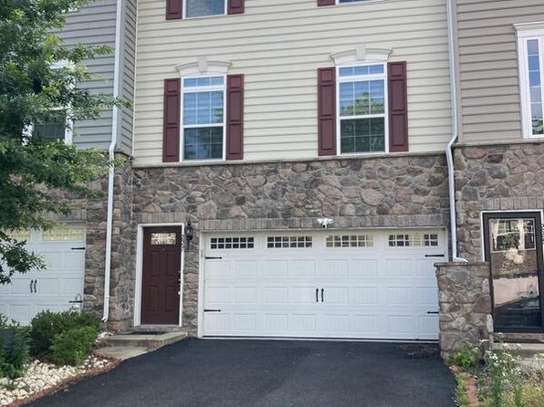 227 W General Grey Ct