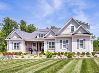 1748 Fishers Pond Dr, Maidens, VA 23102