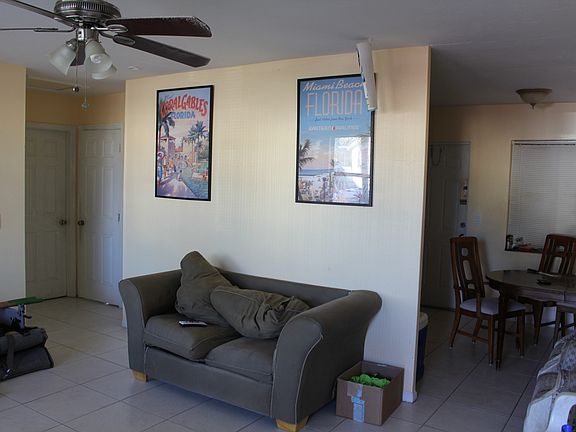 3rd image of 223 S D St #1