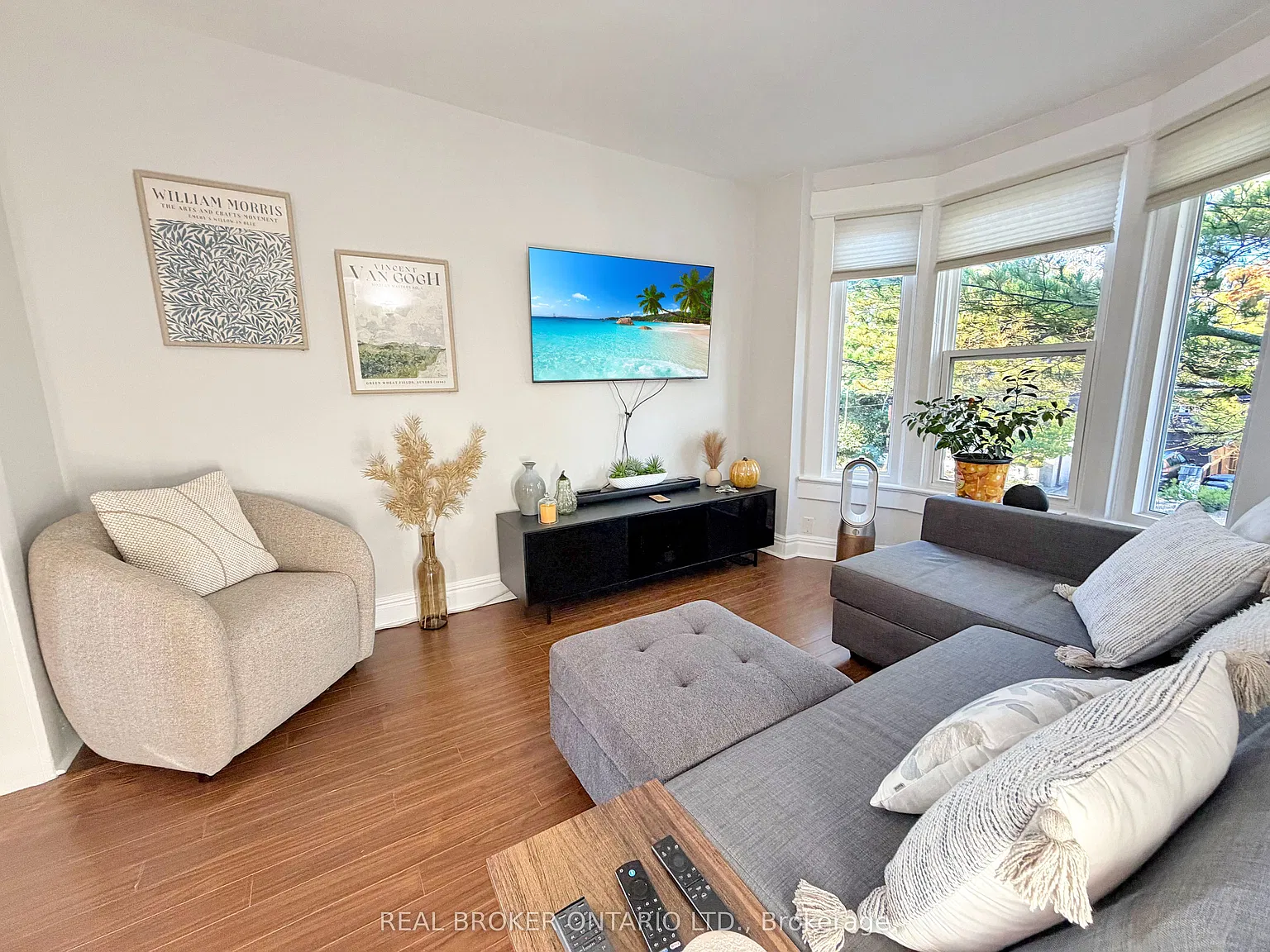 2 bed, $2,975 — Photo 2