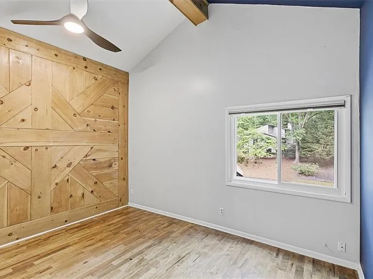 9485 Martin Rd — Photo 16