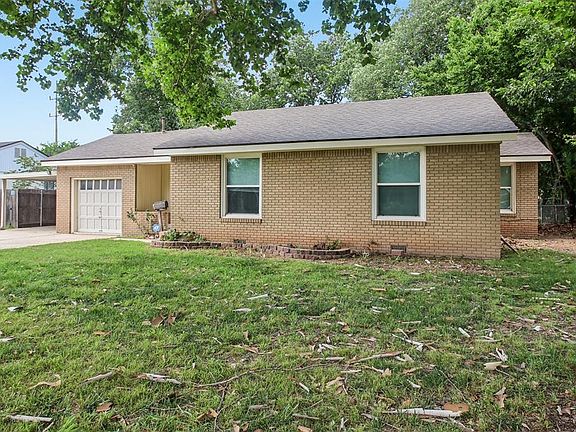 3rd image of 1229 Westlawn Dr