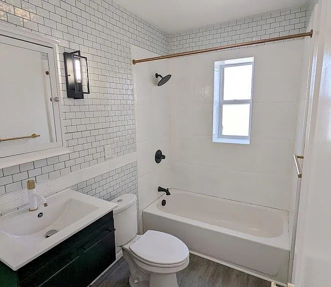 2557 W Dunkeld Pl — Photo 6