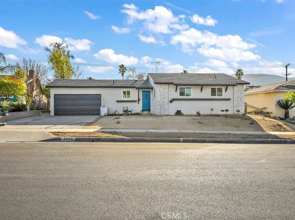 2206 Ridgeview Ter, Corona, CA 92882