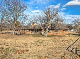 873 Cottontail Rd, Tuttle, OK 73089