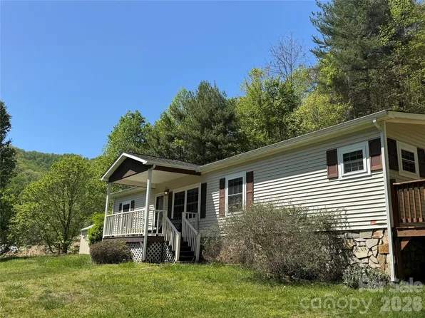 942 Fisher Branch Rd, Marshall, NC 28753