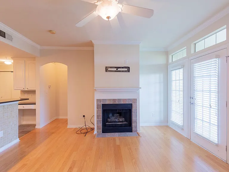 9525 Capital Of Texas Hwy #134 — Photo 2