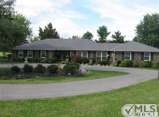 8317 Perryville Rd, Danville, KY 40422