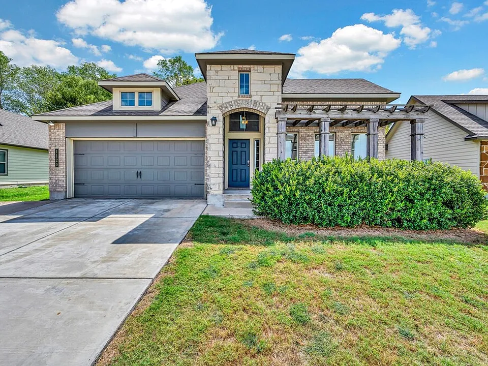 1120 Merganser Way