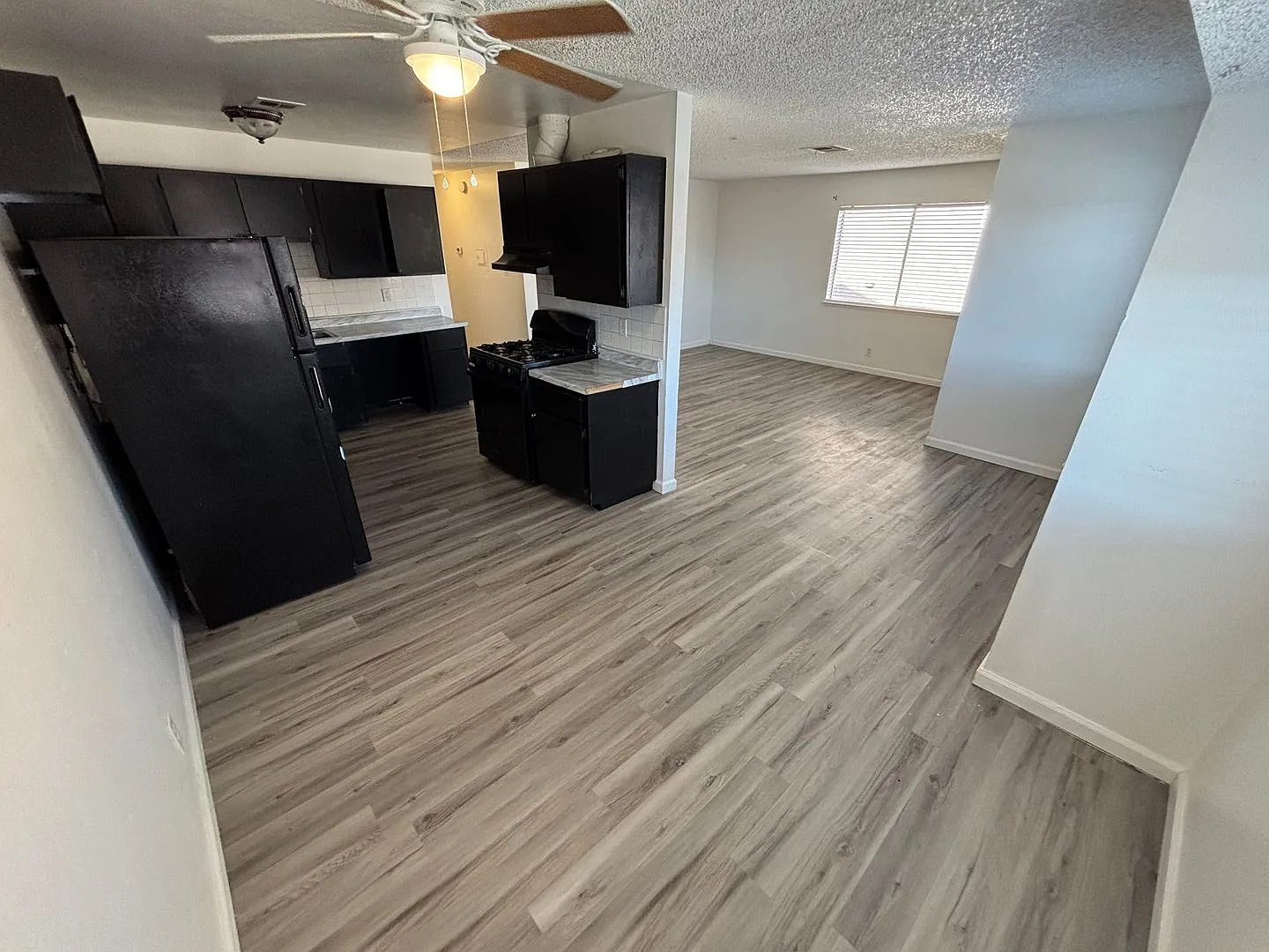 6940 Hopkins Drive Unit C — Photo 4