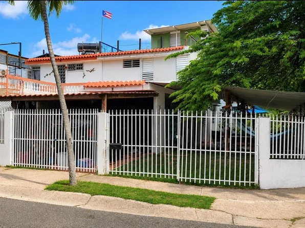 Calle 2 Vista Azul C 22 #Urb, Rincon, PR 00677