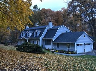 3 Rustic Rd, Upper Saddle River, NJ 07458