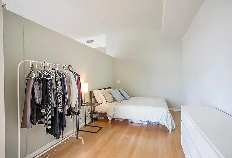 238 S Arroyo Pkwy #312 — Photo 8