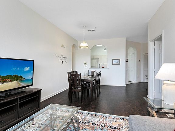 5th image of 2301 Butterfly Palm Way Floor 3-ID1039563P