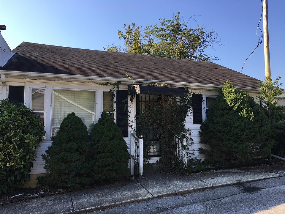 1st image of 309 E Cox Ave