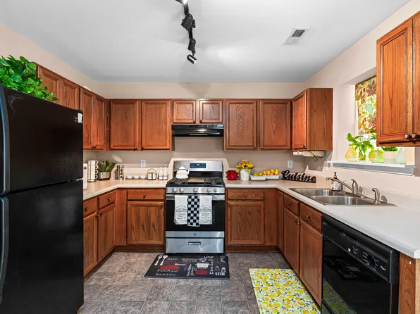 213 Indian Branch Dr, Morrisville, NC 27560