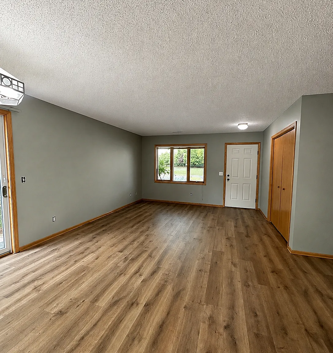 2 bed, 1.5 bath, 1100 sqft, $1,700 — Photo 1