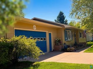714 W 5th St, Washburn, WI 54891
