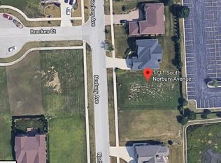 1711 S Norbury Ave, Lombard, IL
