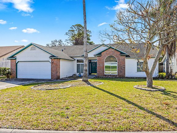 2nd image of 13398 ASHCROFT LANDING Court