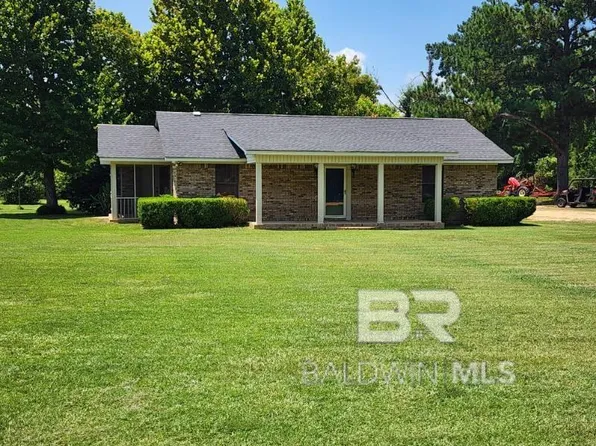 640 Horseshoe Rd, Brewton, AL 36426