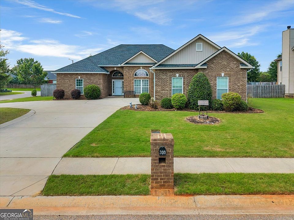 1st image of 300 Post Oak Way
