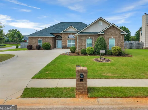300 Post Oak Way, Warner Robins, GA 31088