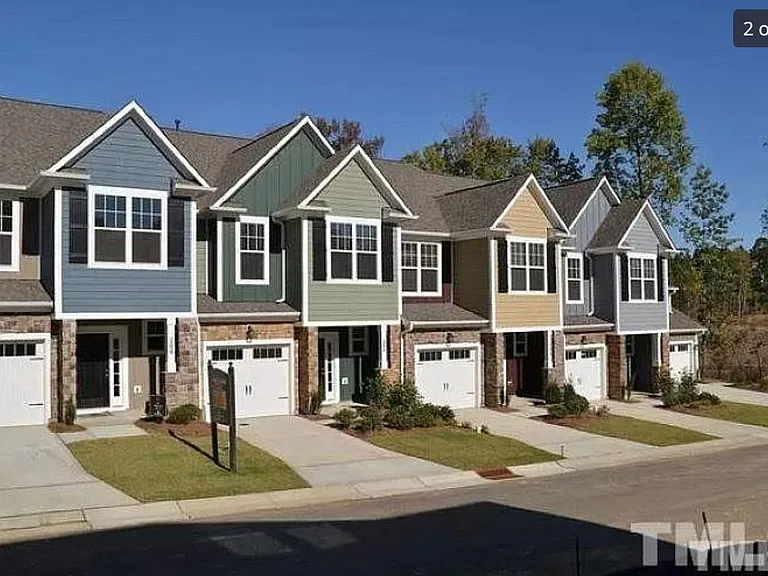 114 Secret Grove Ln — Photo 2