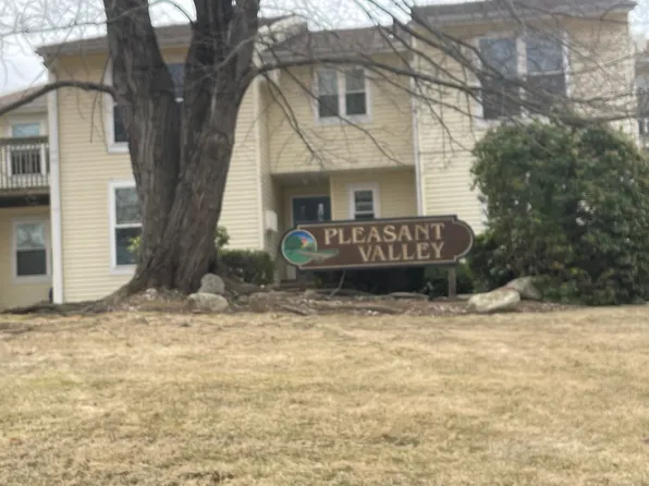 949 Pleasant Valley Road #11-8, South Windsor, CT 06074