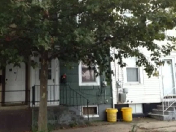 235 Hewitt St, Trenton, NJ 08611