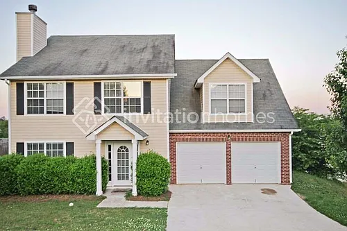4350 Reserve Hill Xing Photo 1