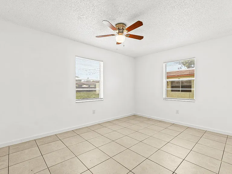 4790 Gulfstream Rd — Photo 13